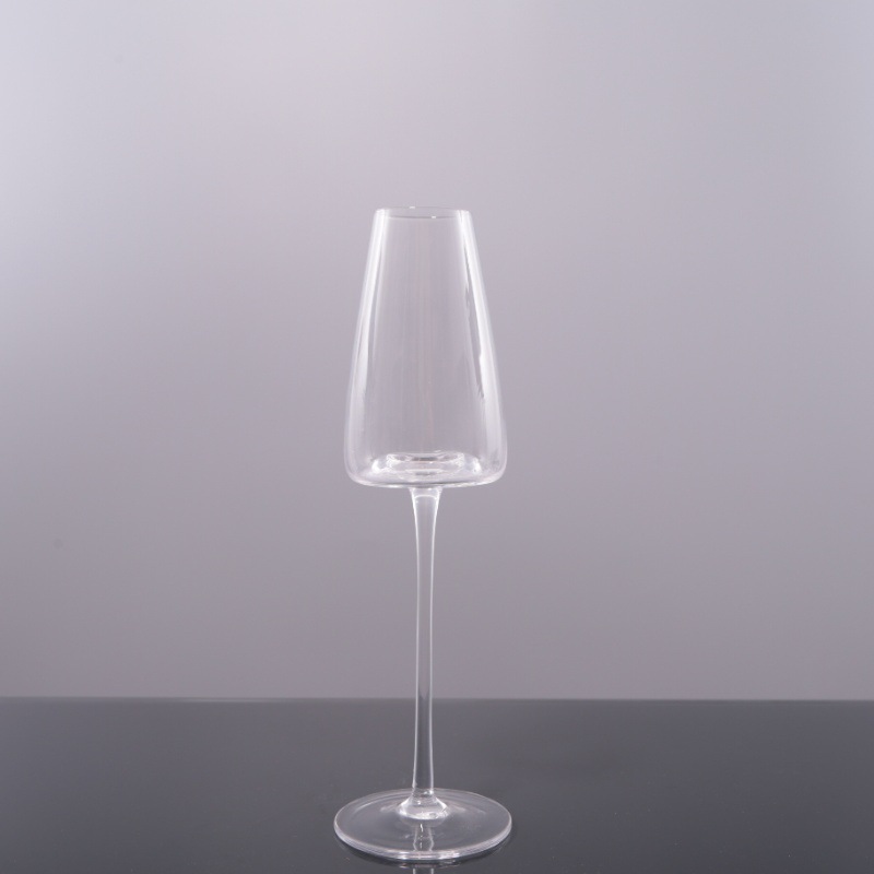 Crystal glass 001